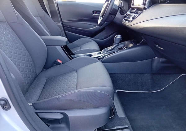 Toyota Corolla cena 95800 przebieg: 85110, rok produkcji 2021 z Grudziądz małe 379